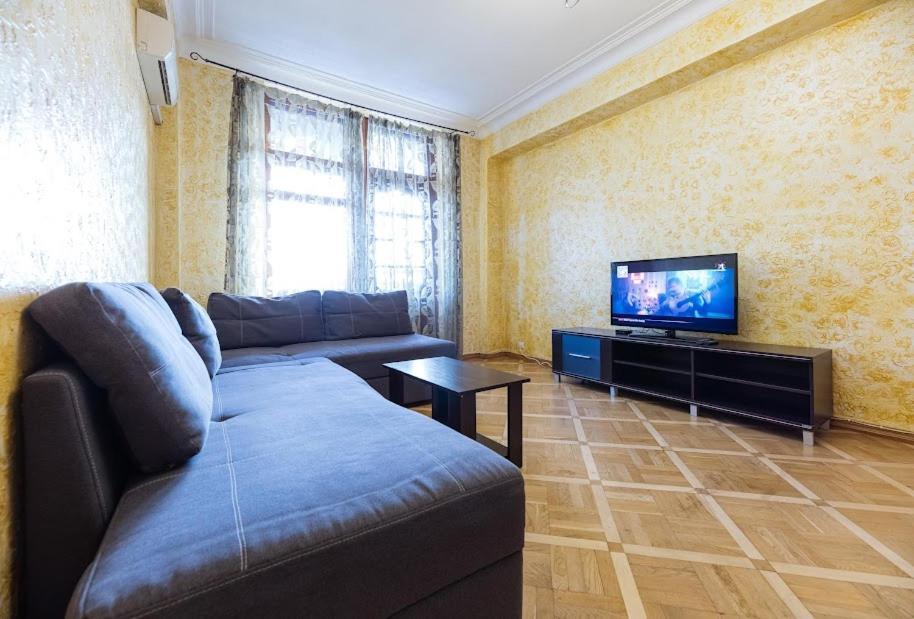 Apartment Arena City 911 Kyiv Exterior photo